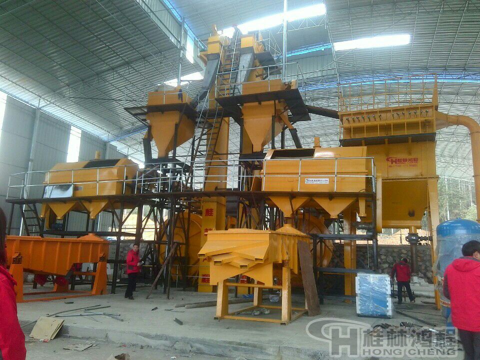 石英砂磨機(jī)，石英砂自磨機(jī)，磨粉機(jī)，制砂機(jī)