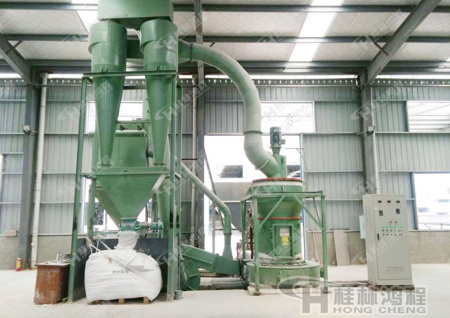 桂林鴻程雜鹵石雷蒙磨粉機(jī)，雜鹵石磨機(jī)，雜鹵石磨粉機(jī)-HC系列縱擺式磨粉機(jī)環(huán)保設(shè)備